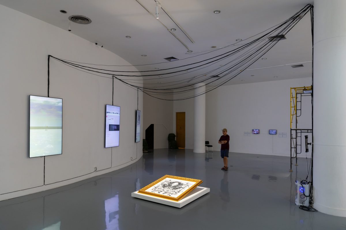 Installation and suspended cables